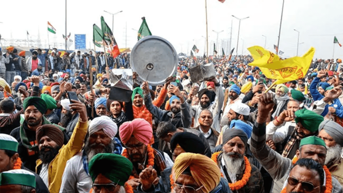 India Locks Down Capital As Farmers Protest Over Crop Prices