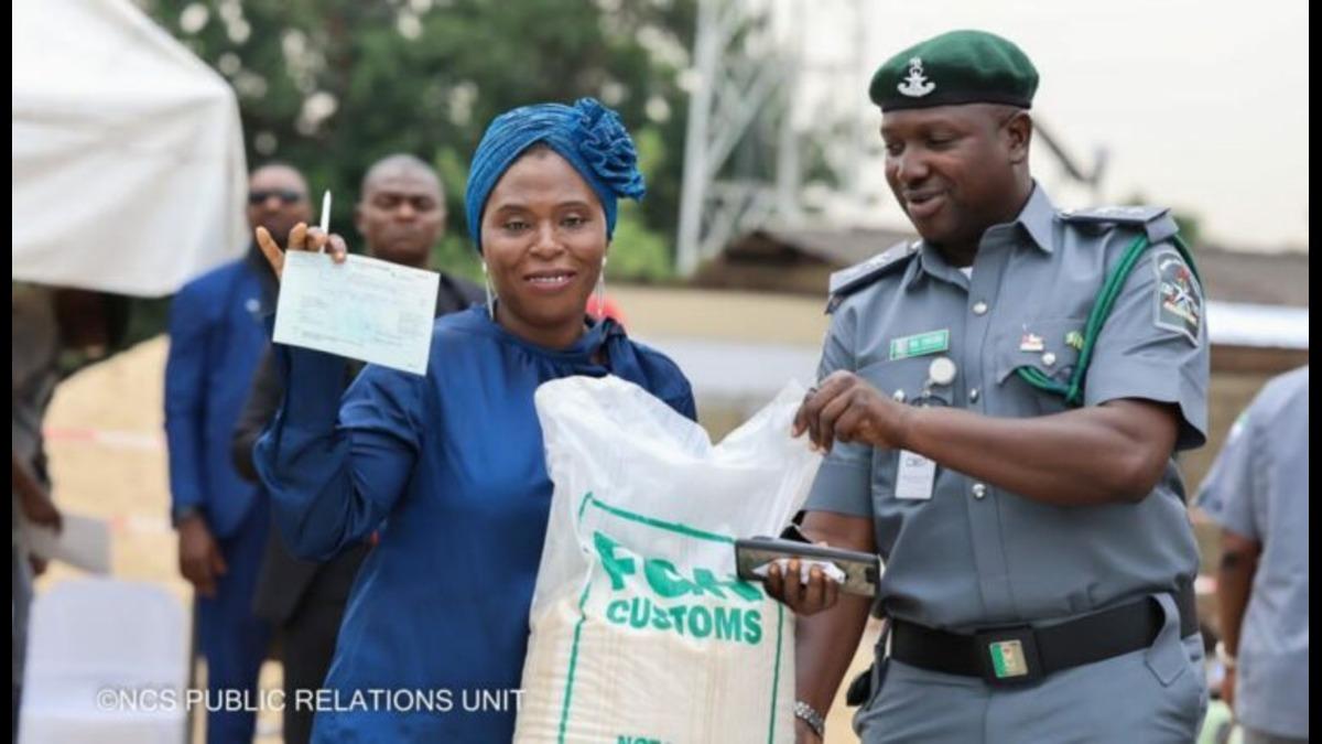 Nigeria Customs To Distribute Seized Food Items In Ogun, Oyo